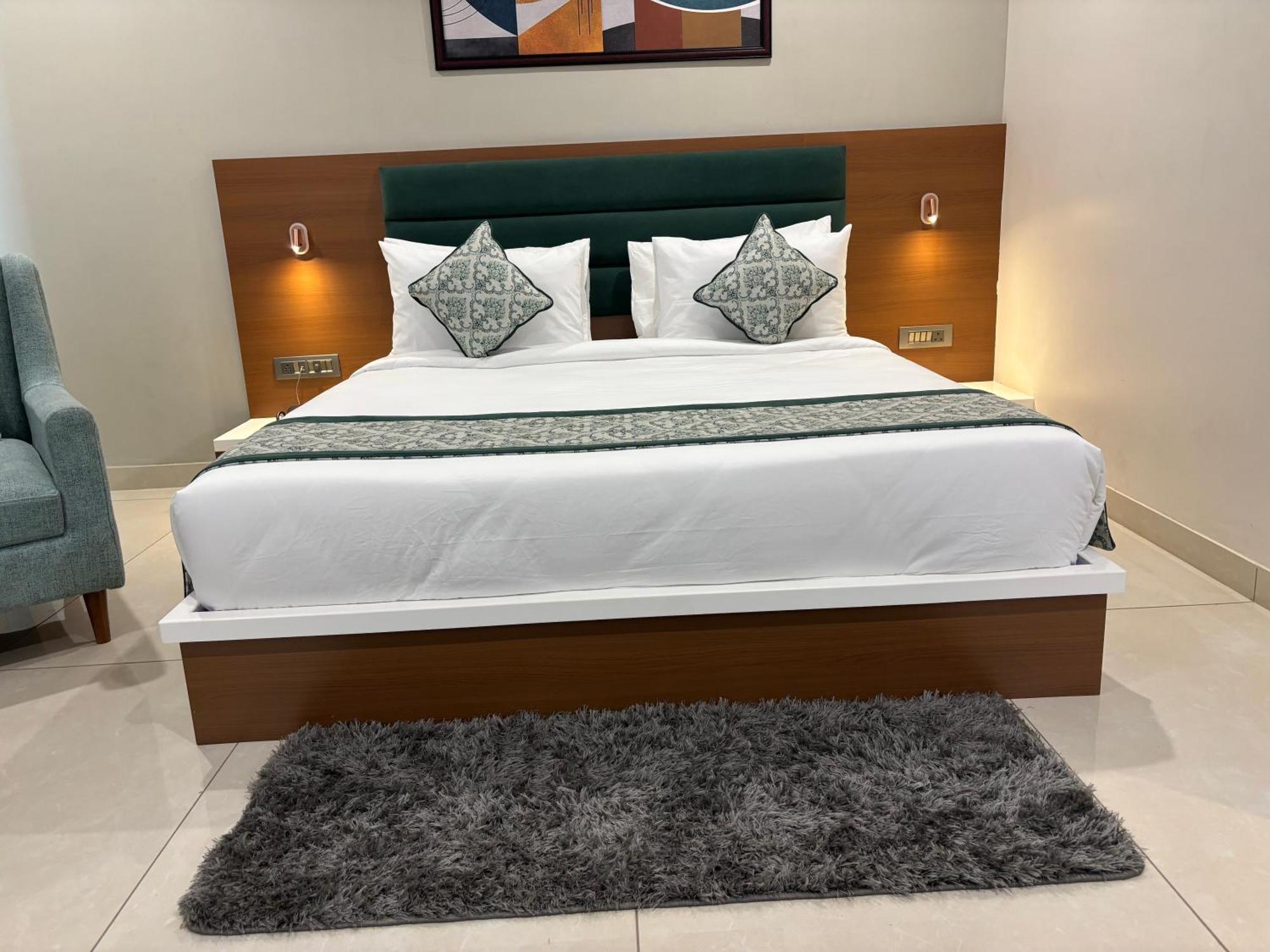 Hotel The Crown Inn Jhunjhunu Dış mekan fotoğraf