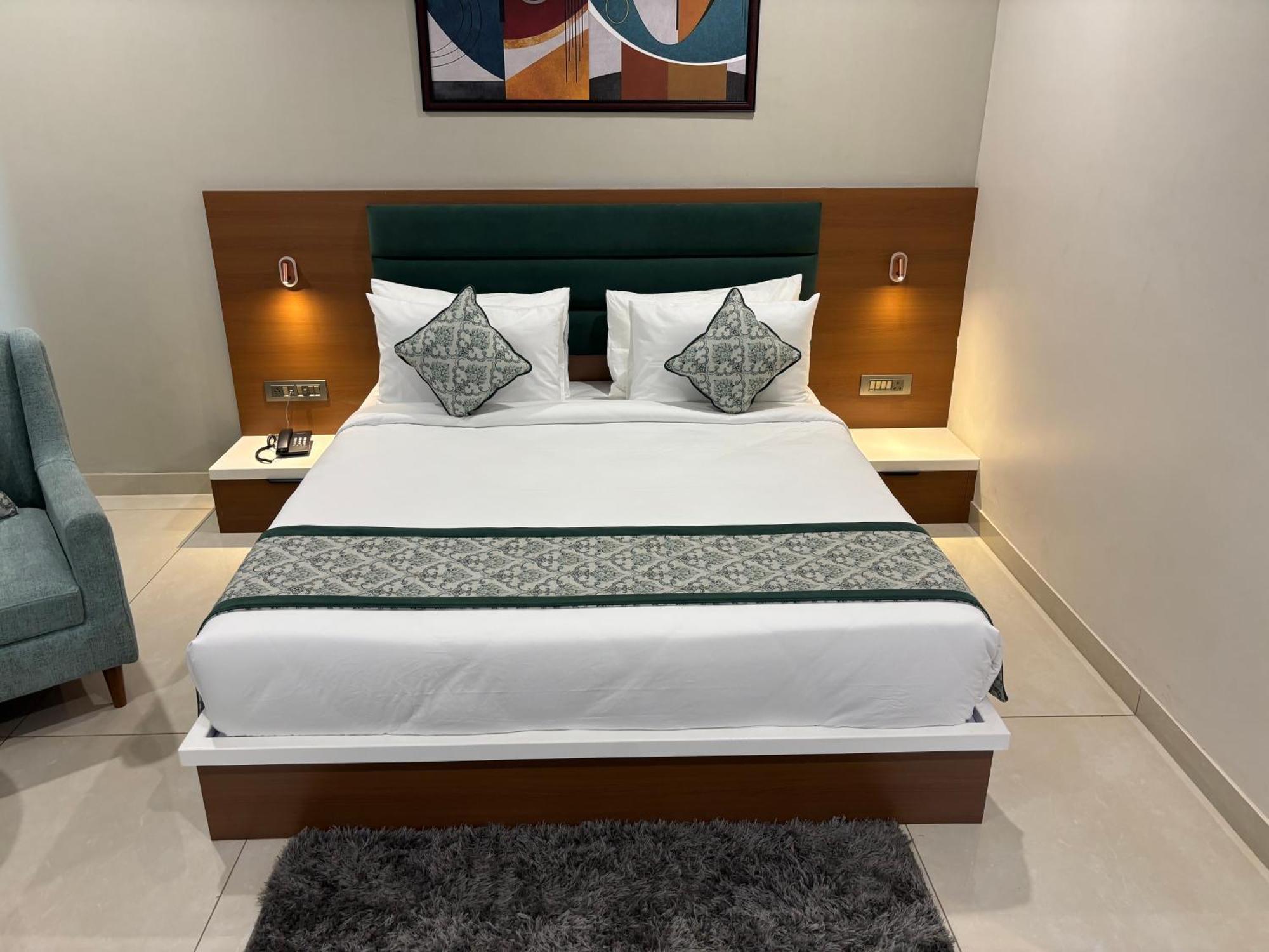 Hotel The Crown Inn Jhunjhunu Dış mekan fotoğraf