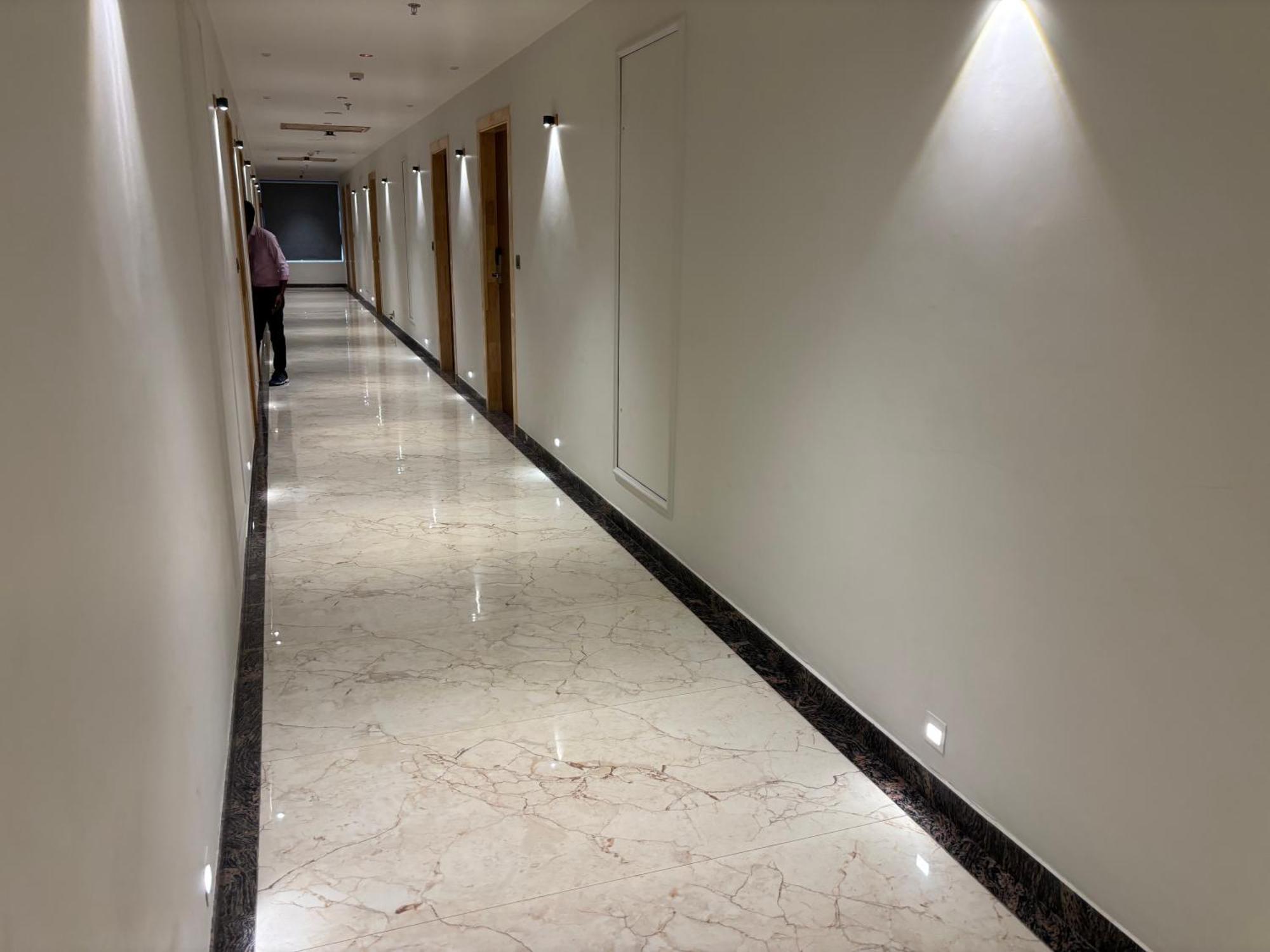 Hotel The Crown Inn Jhunjhunu Dış mekan fotoğraf