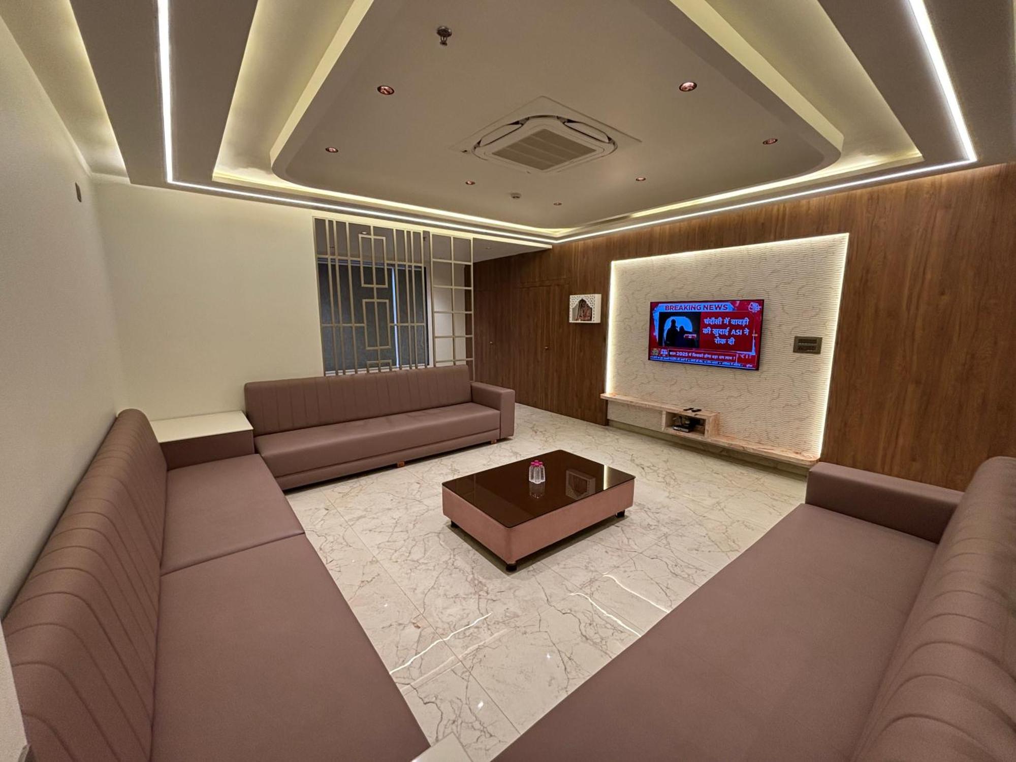 Hotel The Crown Inn Jhunjhunu Dış mekan fotoğraf