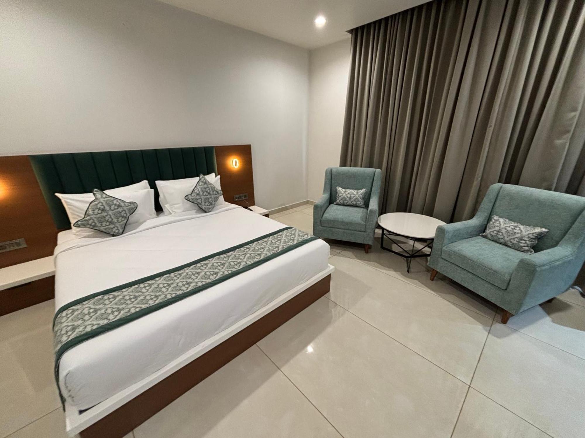 Hotel The Crown Inn Jhunjhunu Dış mekan fotoğraf