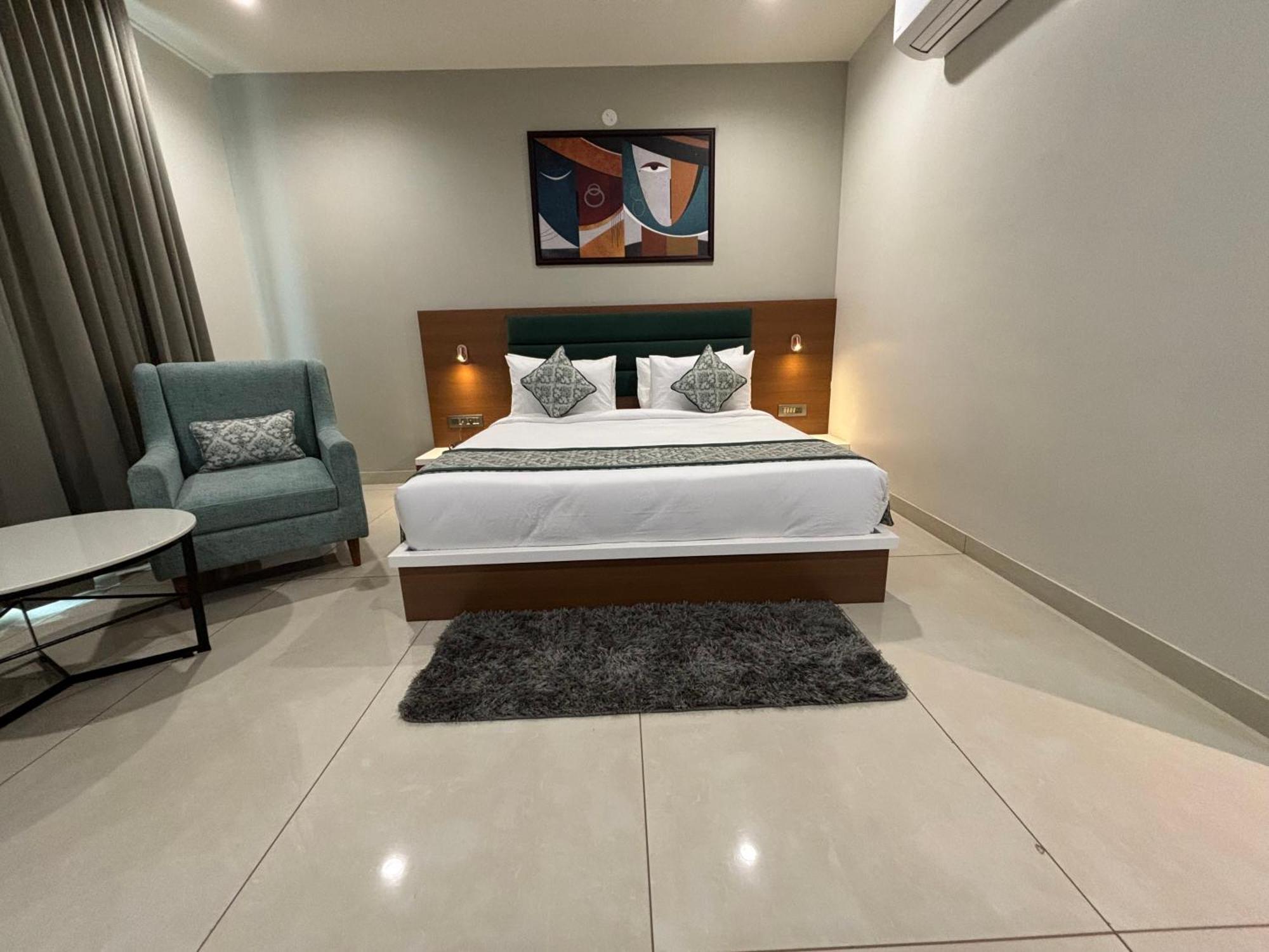 Hotel The Crown Inn Jhunjhunu Dış mekan fotoğraf