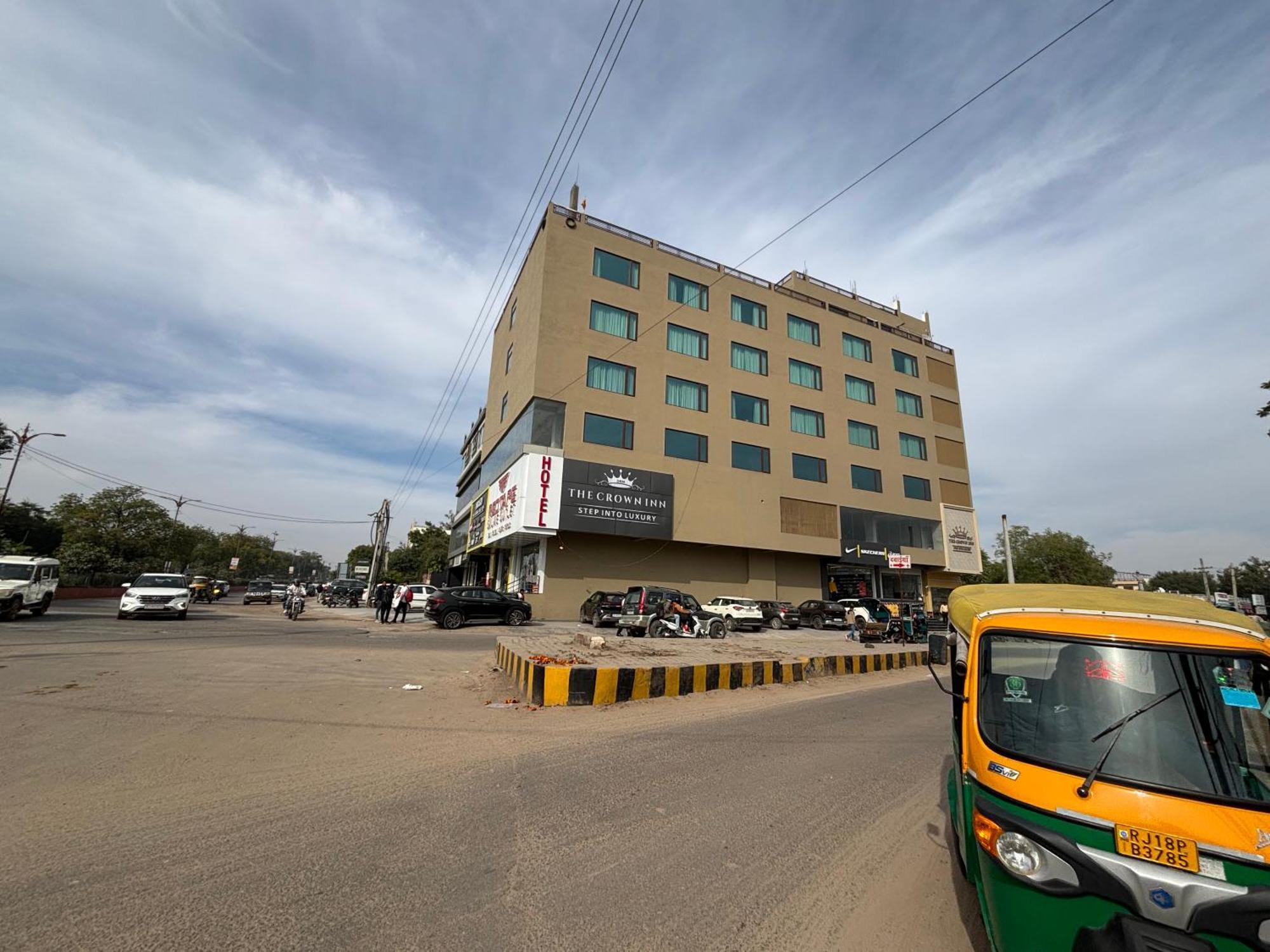 Hotel The Crown Inn Jhunjhunu Dış mekan fotoğraf